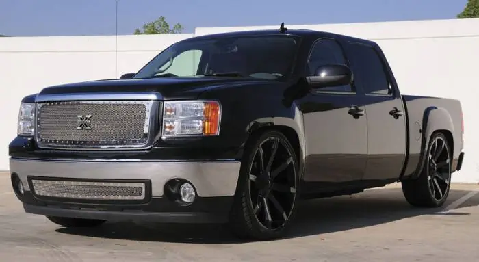 GMC Sierra T-Rex X-Metal Series Studded Main Grille - Polished Stainless Steel - 6712000 Limited Time