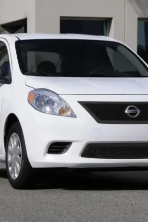 Professional Grade Nissan Versa T-Rex Upper Class Polished Mesh Grille with OE Logo - All Black - 51775