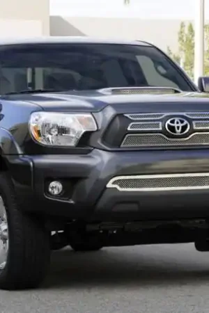 Grab Now Toyota Tacoma T-Rex Upper Class Mesh Grille Overlay - Bolt On - 4PC - 54940