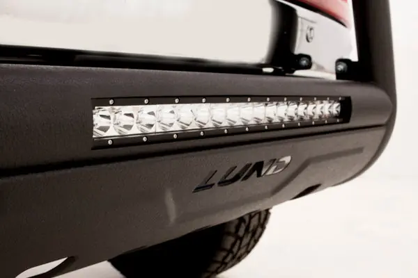 Lund 19-22 Chevrolet Silverado 1500 (Excl. 2019 LD) Bull Bar w/ Light & Wiring-Blk - Black Limited Edition