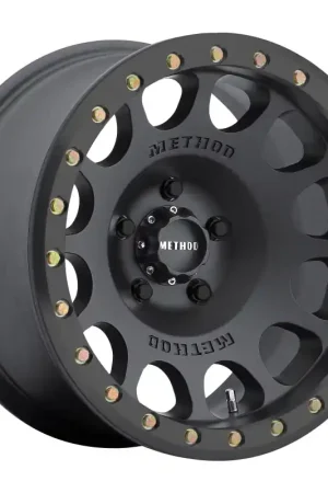 Exclusive Method MR105 Beadlock 17x9 -38mm Offset 5x4.5 83mm CB Matte Black w/BH-H24125 Wheel