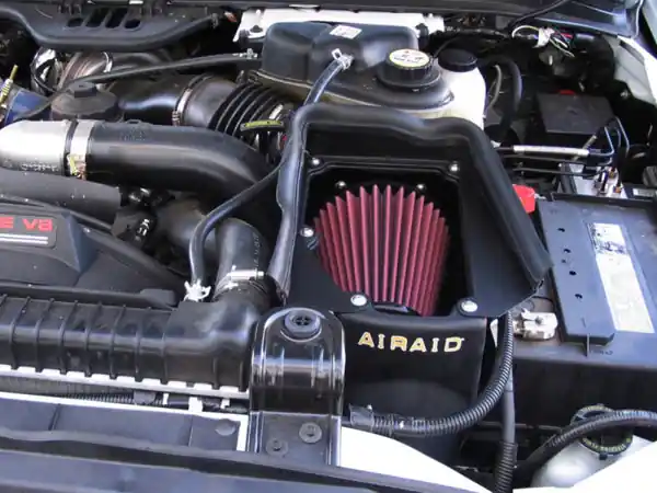 Viral Airaid 03-07 Ford Power Stroke 6.0L Diesel MXP Intake System w/o Tube (Oiled / Red Media)