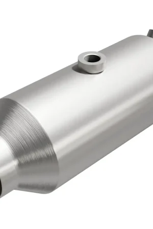 Viral Magnaflow 2.25 1-O2 CA Universal Converter | Graveyard Performance